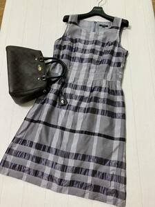  beautiful goods Burberry London One-piece check silk 