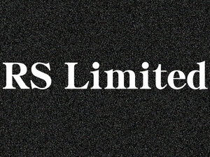 「RS Limited」カッティングステッカー(3)　サイドデカール　文字、サイズ変更できます。2枚セット