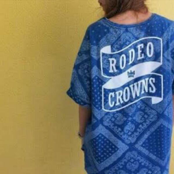 RODEO CROWNS Tシャツ