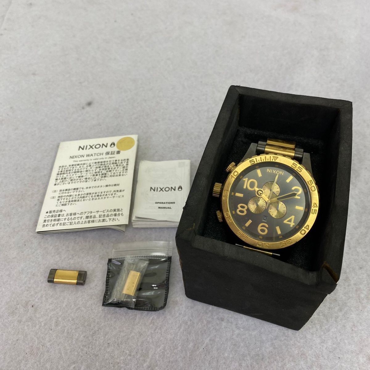 ヤフオク! -「ニクソン 51-30 ブラック」の落札相場・落札価格