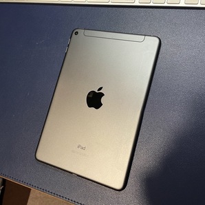 iPad mini 第５世代 Wifi+ Cellular 64GB simフリーの画像2