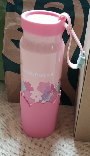 スターバックスSAKURA シリコンストラップボトル 355ml 