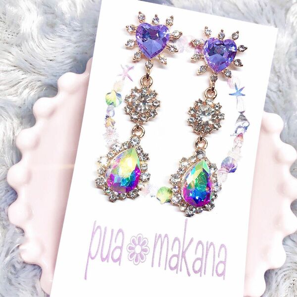 pua makana★キラキラハートポストビジューピアス