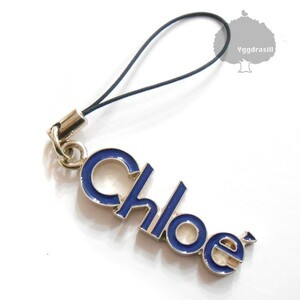 YGG■新品本物 Chloe クロエ ロゴモチーフ 携帯ストラップ 紺 スマートフォン イヤホンジャックアクセサリー ネイビー ブランドロゴ