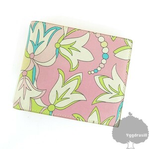 YGG# Emilio Pucci EMILIO PUCCI floral print folding twice purse . inserting pink flower lady's compact slim wallet 