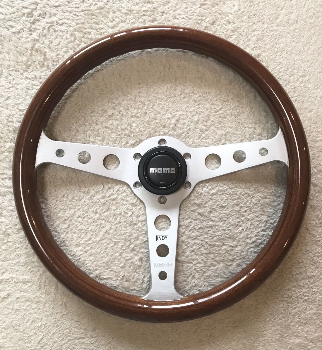 ヤフオク! -「momo インディー」(モモ) (ステアリング)の落札相場