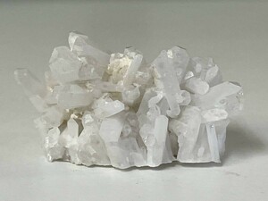 【天然石，原石】水晶　99g　4月誕生石　浄化や邪気払い　KM25E394MA