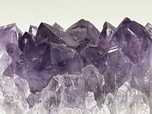【天然石，原石】紫水晶　アメジスト　重量：157g　2月誕生石　恋愛成就　KM25E268MA_画像8