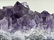 【天然石，原石】紫水晶　アメジスト　重量：148ｇ　2月誕生石　恋愛成就　KM25E455MA_画像6