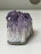 【天然石，原石】紫水晶　アメジスト　重量：157g　2月誕生石　恋愛成就　KM25E268MA_画像6