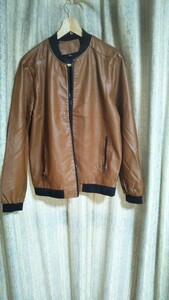 ラムレザージャケット　キャメルブラウン　XLサイズ　前ジッパー、左右ポケットジッパー、内ポケット付き　中国製