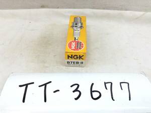 TT-3677　NGK　B7EB-11　スパークプラグ　未使用　即決品　　　　　