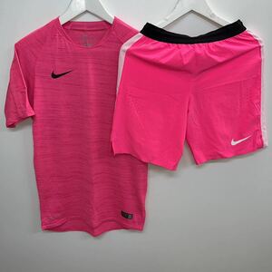 ◆美品◆NIKE サッカートレーニングセットアップ　サイズ上下S