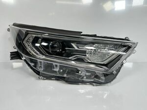 RAV4 AXAH52 AXAH54 純正 右ヘッドライト 右ライト RH LED シルバーメッキ 81145-42A23 42-93 打刻1 良品/補修済み 管理17717h13