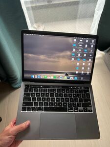 MacBook pro 13 inch 2020 Apple