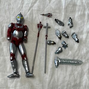 ウルトラマン　ウルトラマンジャック　可動式フィギュア