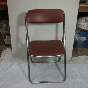  folding chair [306]