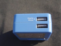 トップランド M4331 (iPod iPad iPhone用) 2つ口 USB 急速充電器 ACアダプタ 2.4A 送料140円から_画像2
