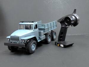 1/16 size military truck radio-controller 6 wheel drive crawler type 