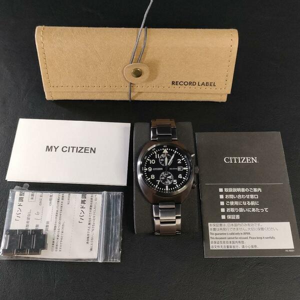 極美品【稼働品】CITIZEN　シチズン　B642　ブラック　ホワイト　ソーラー