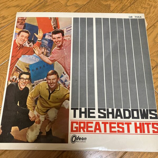 THE SHADOWS GREATEST HITS シャドウズ登場！レコード