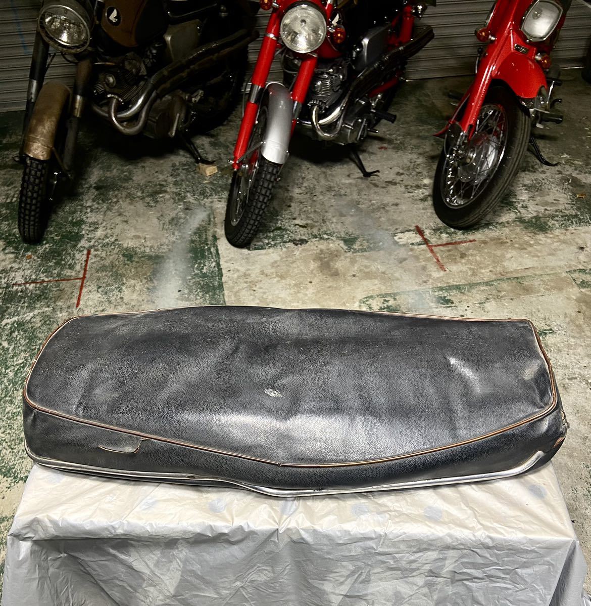 ヤフオク! -「cb72 シート」(ホンダ用) (シート)の落札相場・落札価格