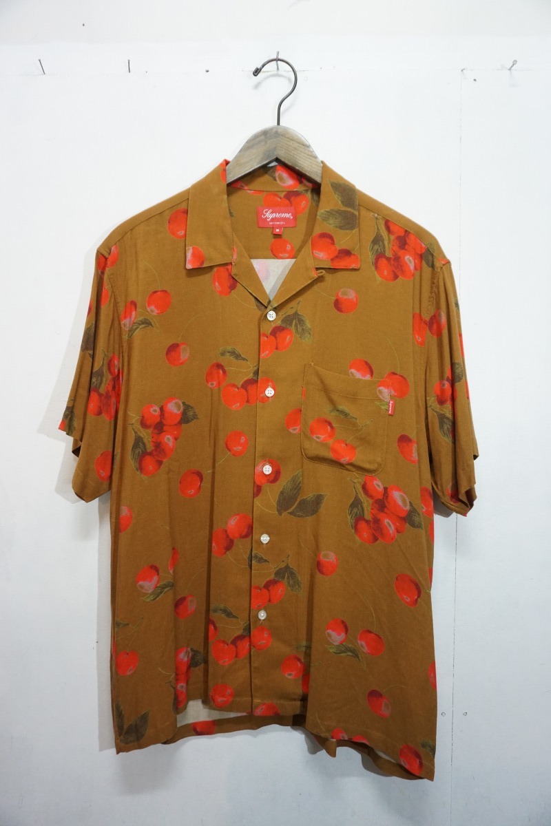 ヤフオク! -「supreme cherry」の落札相場・落札価格