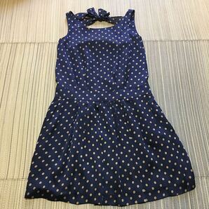 y▲ ロイスクレヨン かわいい 水玉ワンピース 背中リボン付き ネイビー ベージュ サイズM ワンピース ドレス
