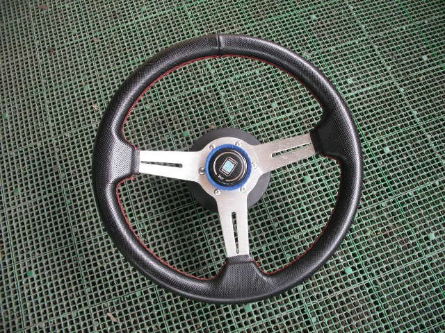 ヤフオク! -「nardi 34」(ナルディ) (ステアリング)の落札相場・落札価格