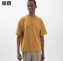 新作　UNIQLO U ユニクロ　ニットTシャツ_画像1