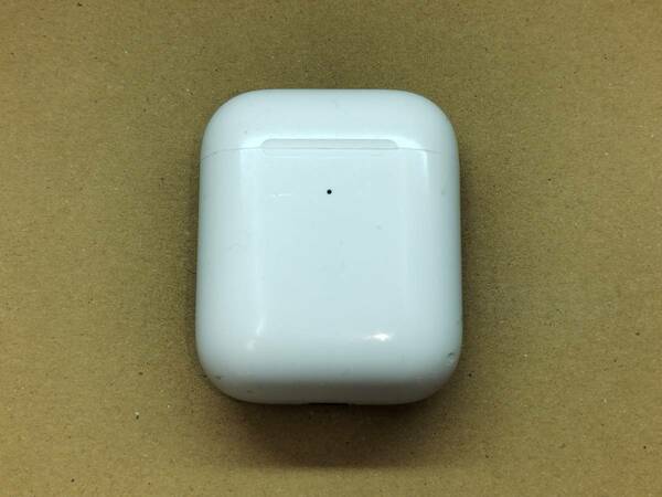 【USED】 NH2303 2W-③ Apple 純正 Airpods アップル エアーポッズ 第2世代 ワイヤレス 充電ケースのみ A1938