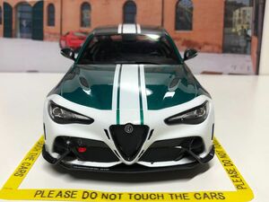 Solido 1/18 Alfa Romeo Giulia GTAm グリーン　アルファロメオ　ジュリア　ソリド