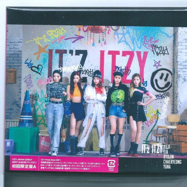 ♪CD ITZY IT'z ITZY (初回限定盤A)