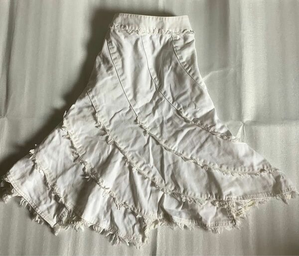 白スカート　デニム　ホワイト