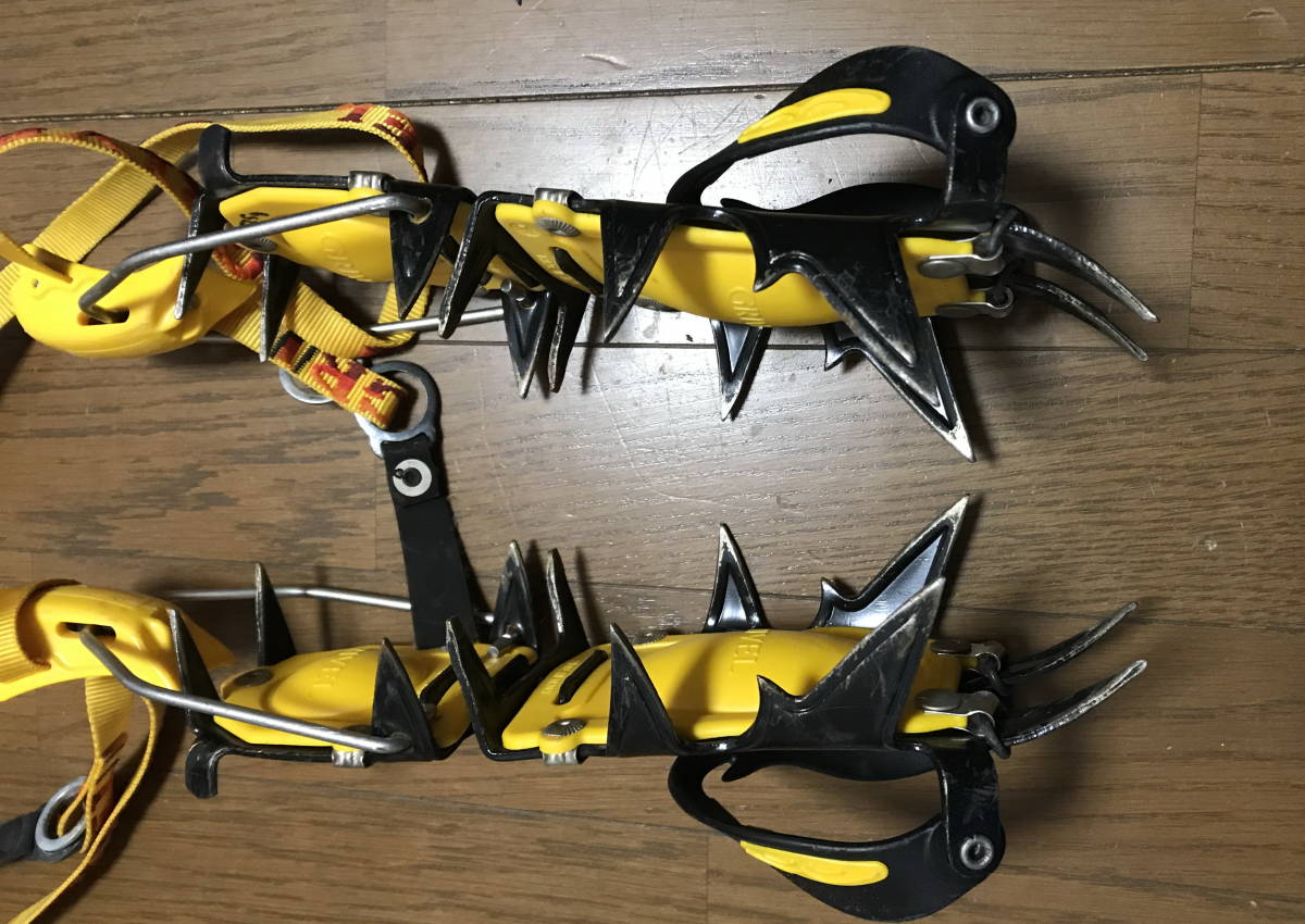 ヤフオク! -「クランポン アイゼン」の落札相場・落札価格