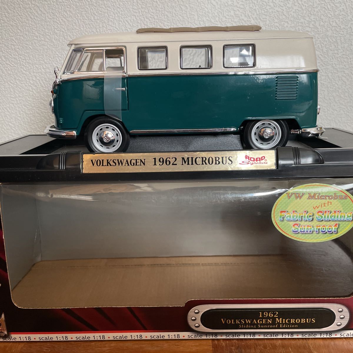 売上高No.1の商品 1962 フォルクスワーゲン Microbus Olive グリーン