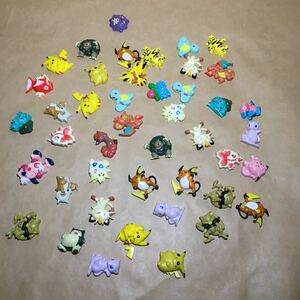 44点セット ポケモン フィギュア マスコット くっつくんです マグネット リザードン ピカチュウ ライチュウ ゼニガメ ドガース など