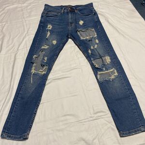 M11 ZARA MAN ダメージジーンズ　サイズEUR36表記　モロッコ製