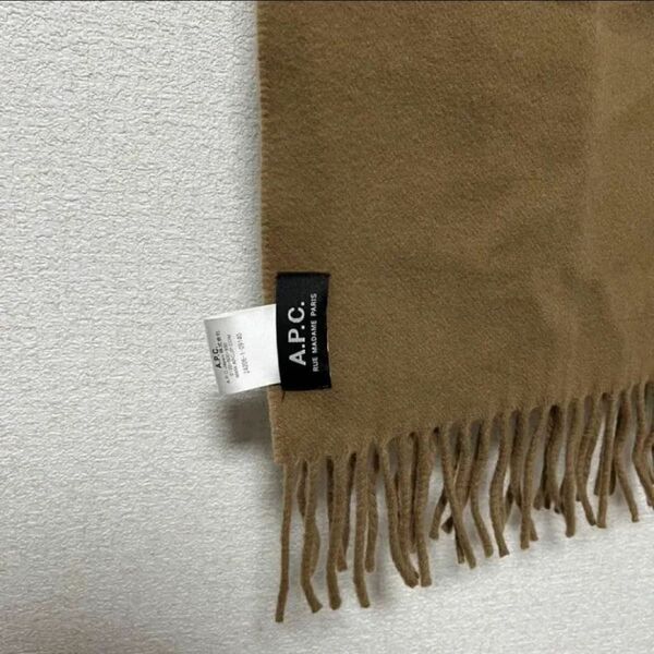 A.P.C. マフラー