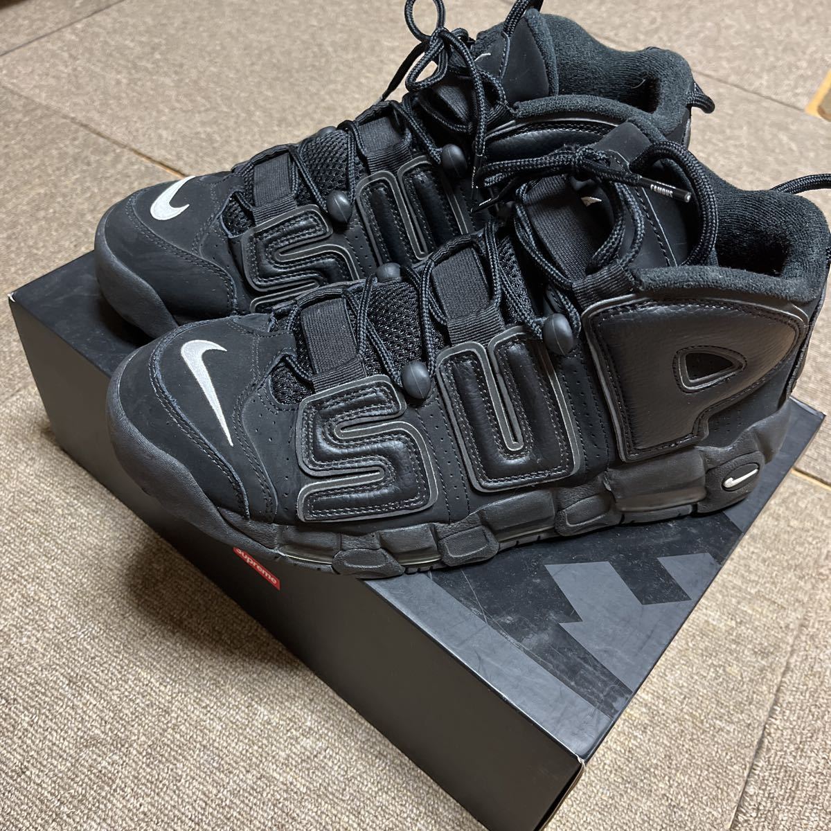 ヤフオク! -「supreme nike air more uptempo」の落札相場・落札価格