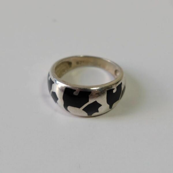 【1980s】ビンテージ　シルバー　デザインリング　指輪　925 sterling 銀　アンティーク　犬