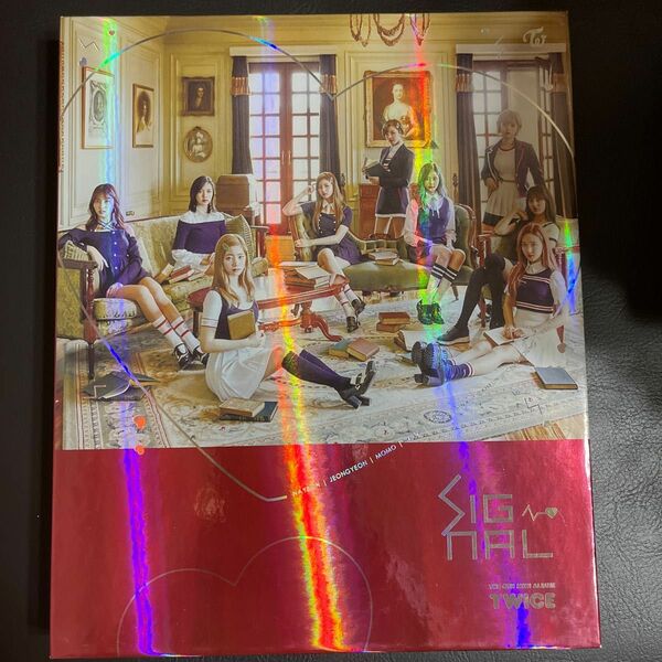 【合わせ買い不可】 4thミニアルバム - Signal (ランダムバージョン) (韓国盤) CD TWICE