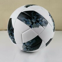 新品$ 公式サイズ 5 サッカーボール pu 顆粒スリップにくいシームレスサッカーボールギフト目標チームマッチサッカーのトレーニングボール_画像2