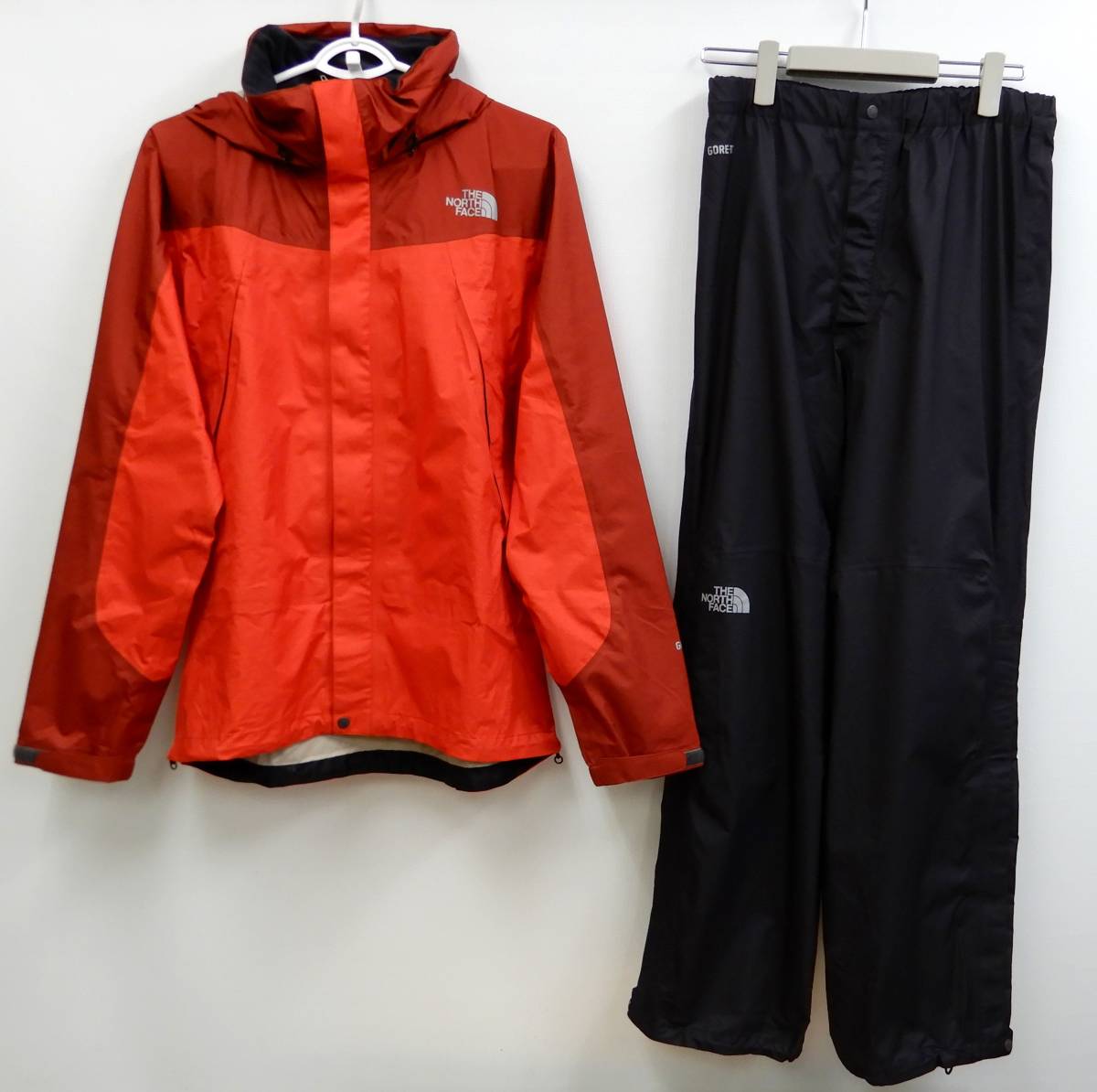 ヤフオク! -「the north face gore-tex 赤」の落札相場・落札価格
