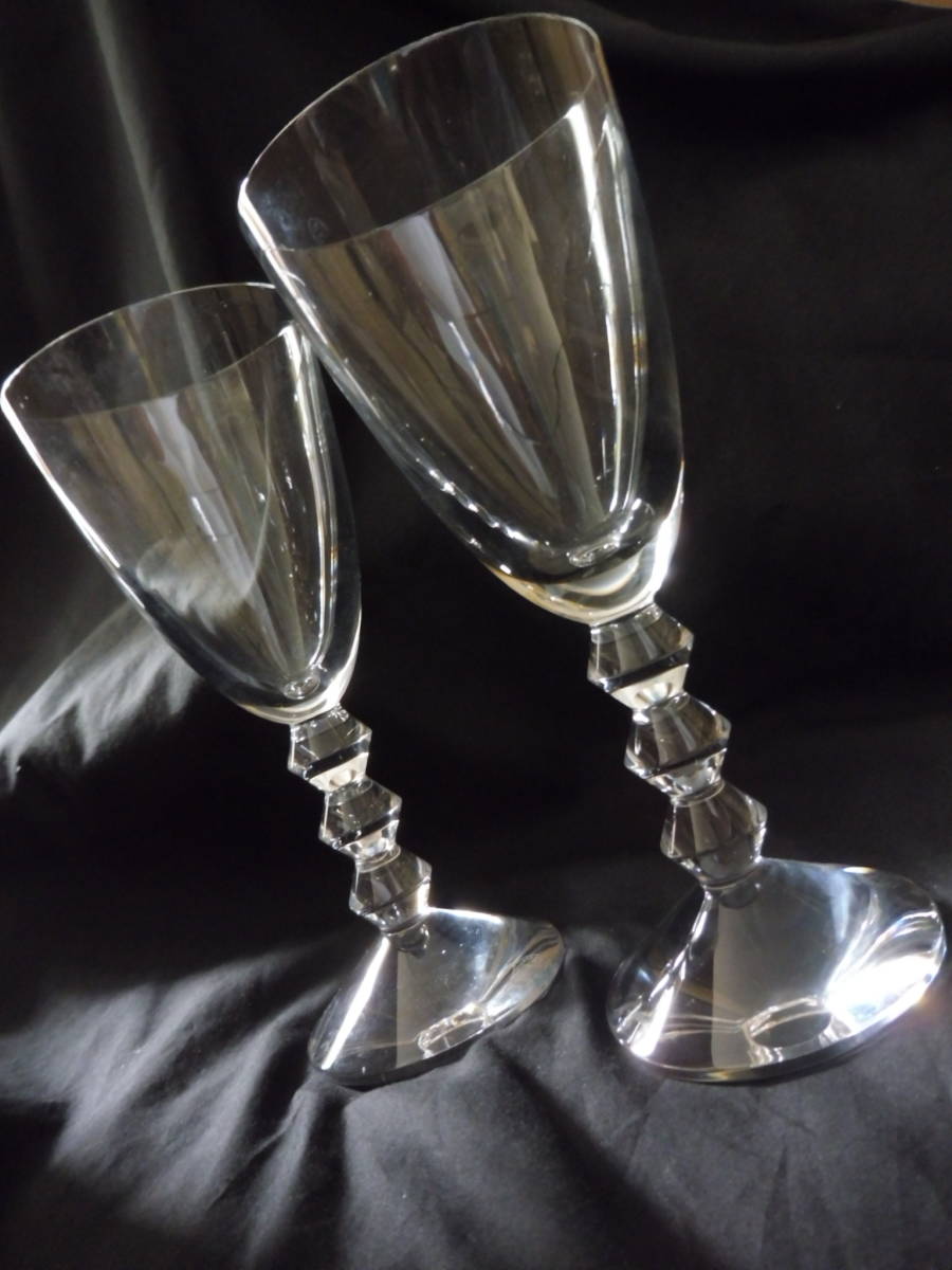 オールド・バカラ(BACCARAT) ディアマン・ビゾー 青色ガラス 20cm