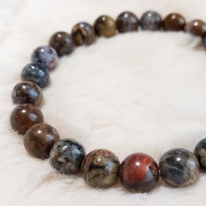 ◆8mm◆ピーターサイトのブレスレット134a 匿名、無料配送