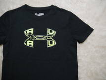 ★　美品　アンダーアーマー UNDER ARMOUR　トップス　Tシャツ　YMD　140　★_画像1