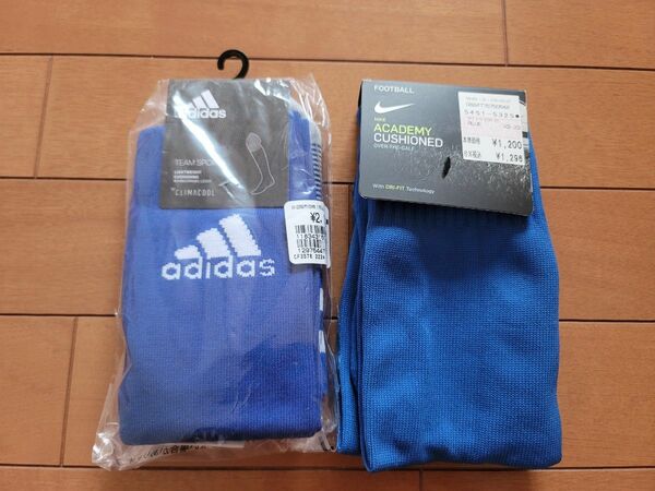  adidas　NIKE　ソックス2足