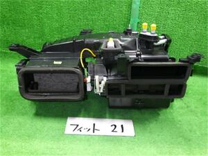 ホンダ 純正 フィット 《 GP5 》 エバポレーター 80211-T5A-003 P40200-23012552