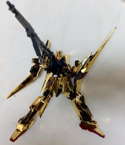 多数出品同梱OK ガンプラ組立済 1/144 HG HGUC ガンダムUC デルタガンダム ロングメガバスター装備 ゴールドメッキ仕様 ユニコーン